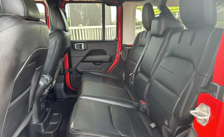 JEEP WRANGLER UNLIMITED 4XE 2.0 L T 380 CH PHEV 4X4 BVA8 SAHARA 272