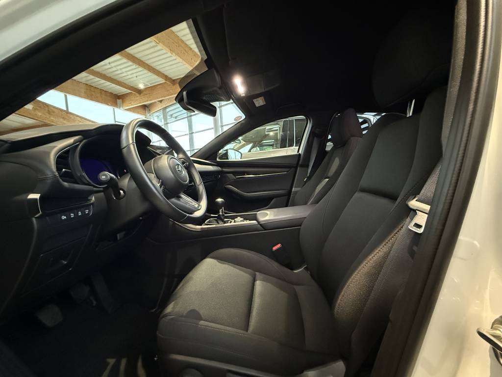 MAZDA MAZDA3 5 PORTES 2024 2.0L E-SA-X M HYBRID 186 CH BVM6 HOMURA