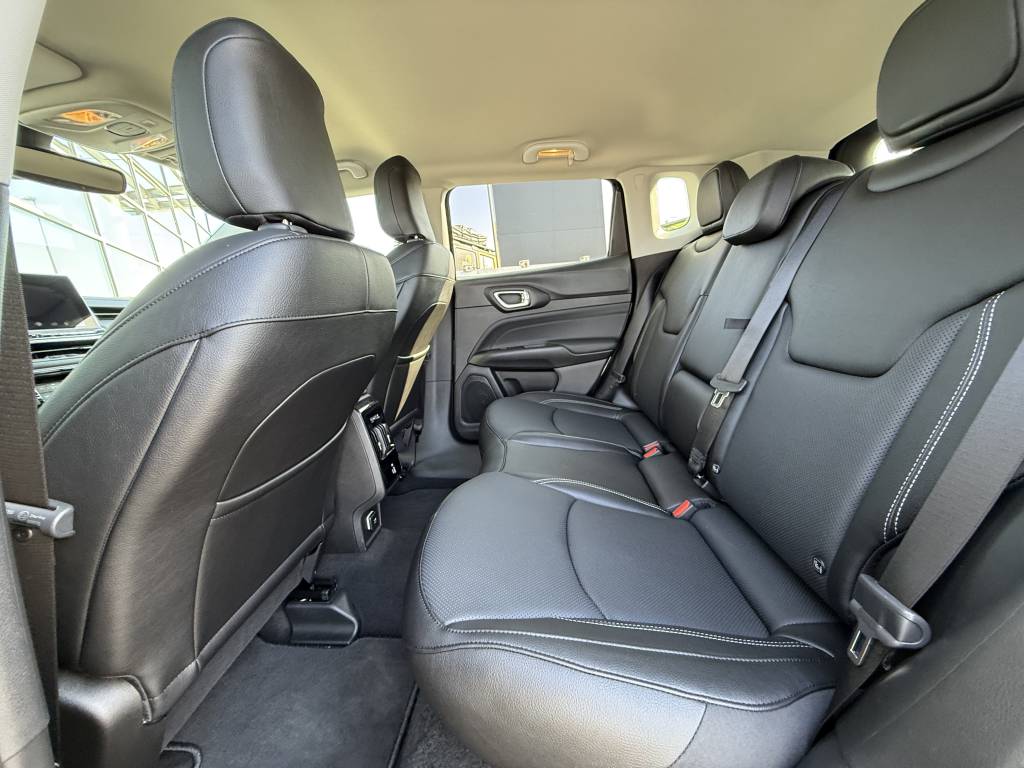 JEEP COMPASS 1.3 PHEV T4 240 CH 4XE SUMMIT 180