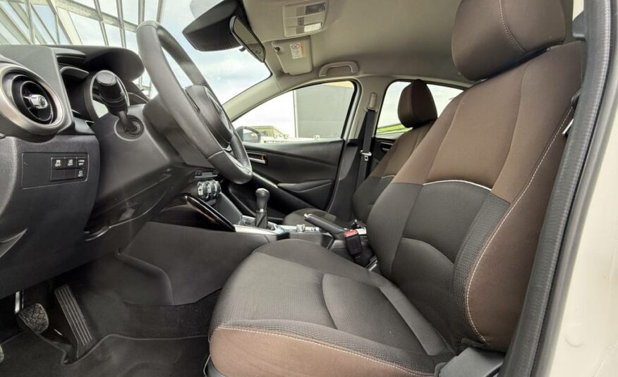 MAZDA MAZDA2 1.5L SA-G M HYBRID 90CH SIGNATURE