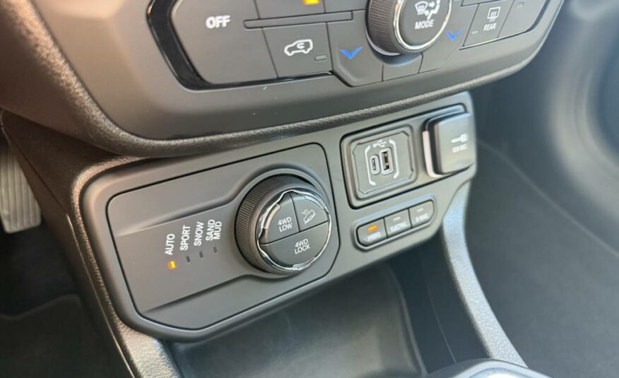 JEEP RENEGADE 1.3 T T4 190 CH PHEV BVA6 4XE SUMMIT 130
