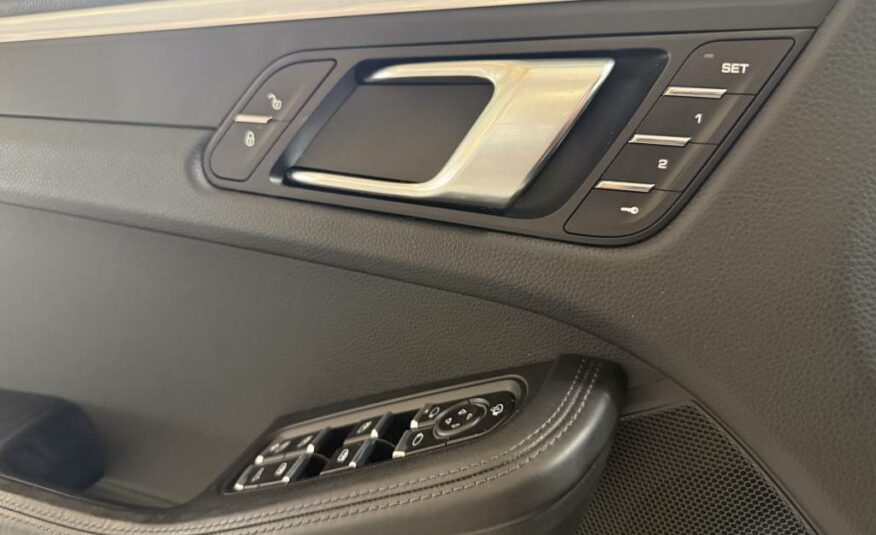 PORSCHE MACAN 2.0 245 CH PDK