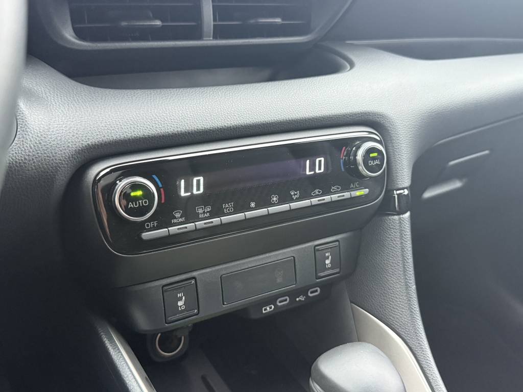 MAZDA MAZDA2 HYBRID 2024 1.5L CVT 116 CH HOMURA 92