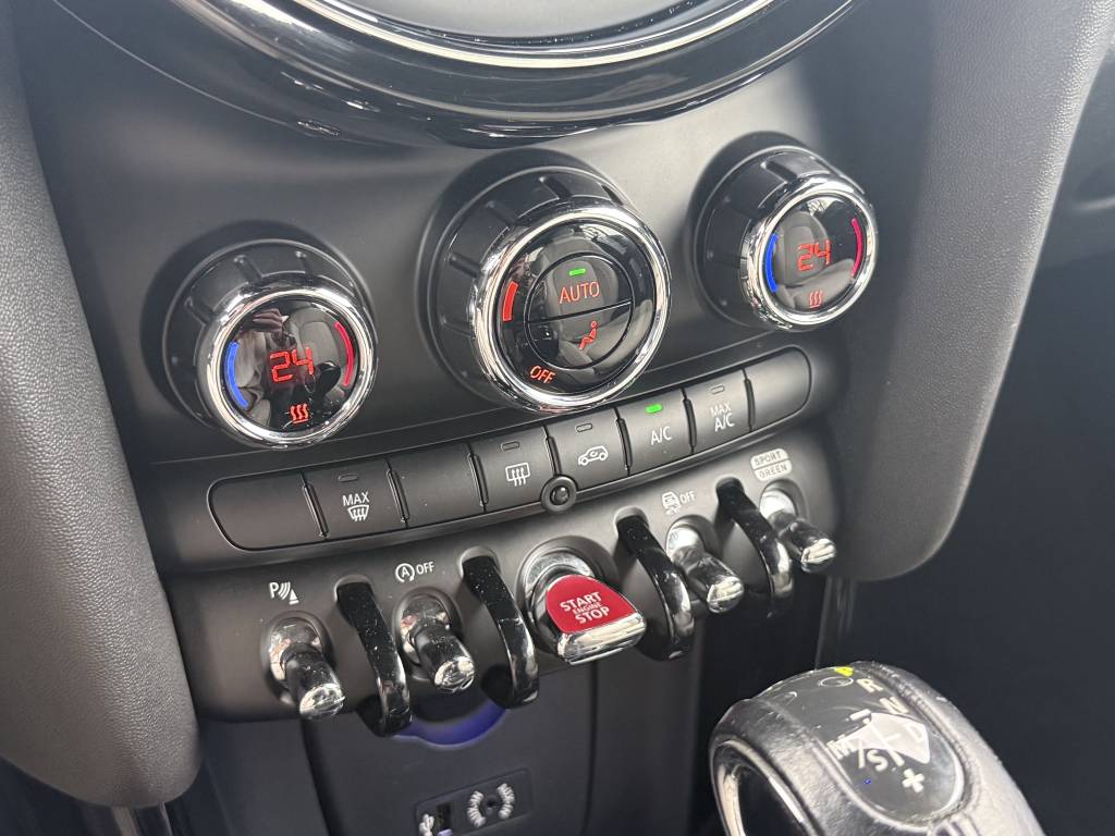 MINI CABRIOLET F57 COOPER S 192 CH BVA6 FINITION EXQUISITE 2P