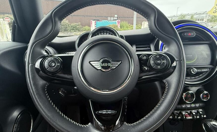 MINI CABRIOLET F57 COOPER S 192 CH BVA6 FINITION EXQUISITE 2P