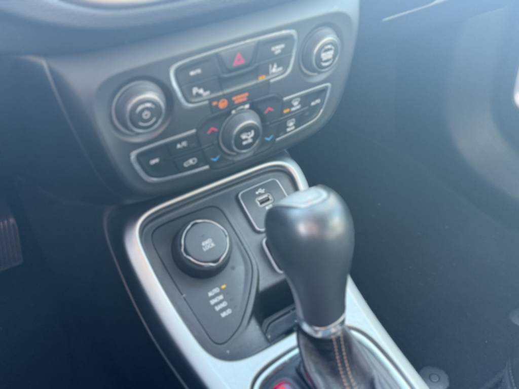 JEEP COMPASS 2.0 I MULTIJET II 140 CH ACTIVE DRIVE BVA9 LONGITUDE BUSINES