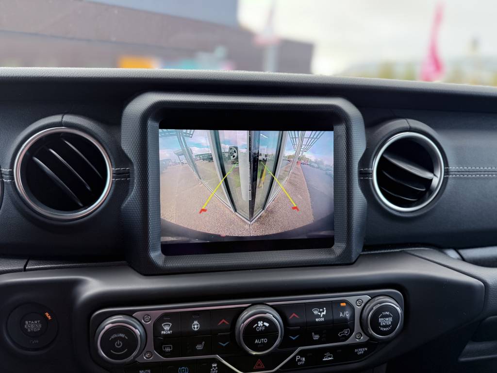 JEEP WRANGLER UNLIMITED 4XE 2.0 L T 380 CH PHEV 4X4 BVA8 SAHARA 272