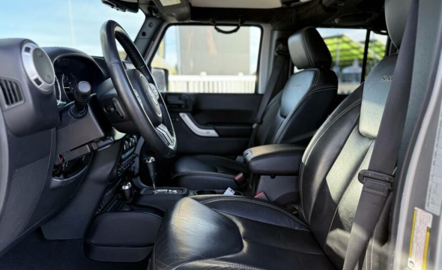 JEEP WRANGLER V6 3.6 PENTASTAR 284 UNLIMITED SAHARA A