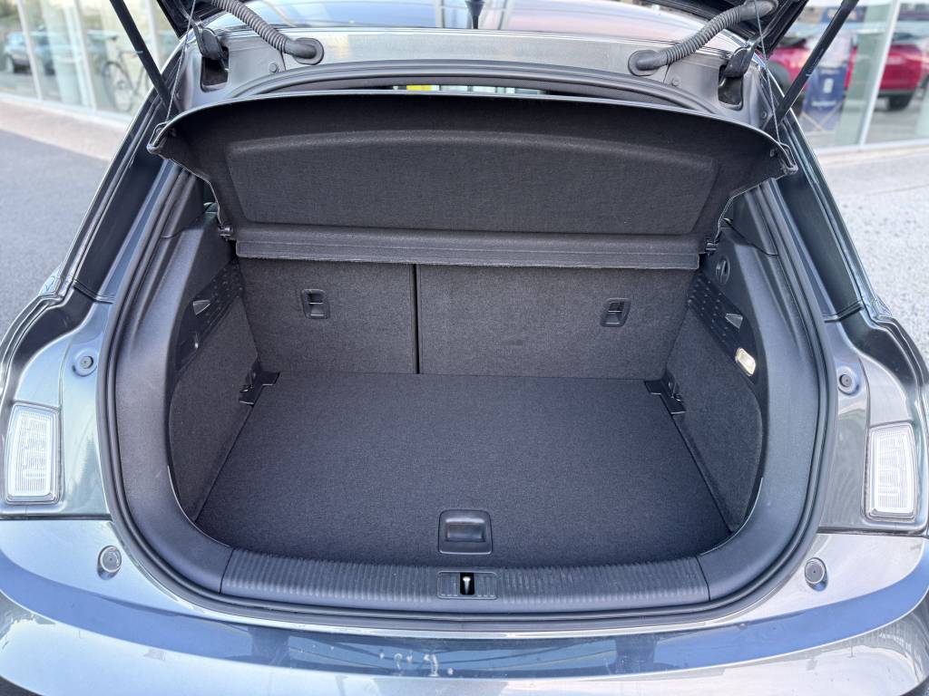 AUDI A1 SPORTBACK 1.4 TDI 90 S TRONIC S LINE