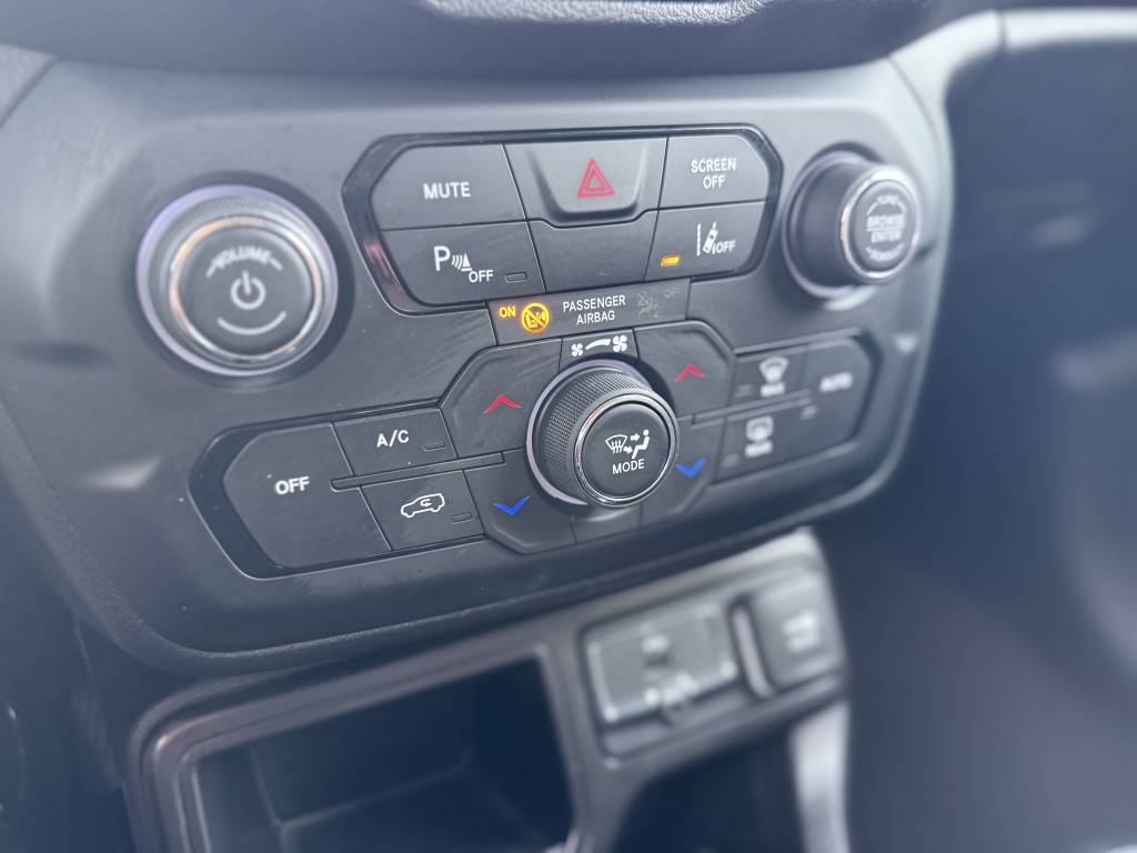 JEEP RENEGADE 1.0 T3 120 CH BVM6 BROOKLYN EDITION