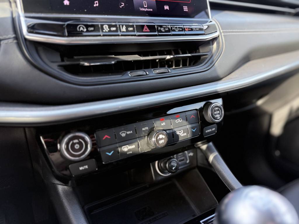 JEEP COMPASS 1.6 I MULTIJET II 130 CH BVM6 LIMITED