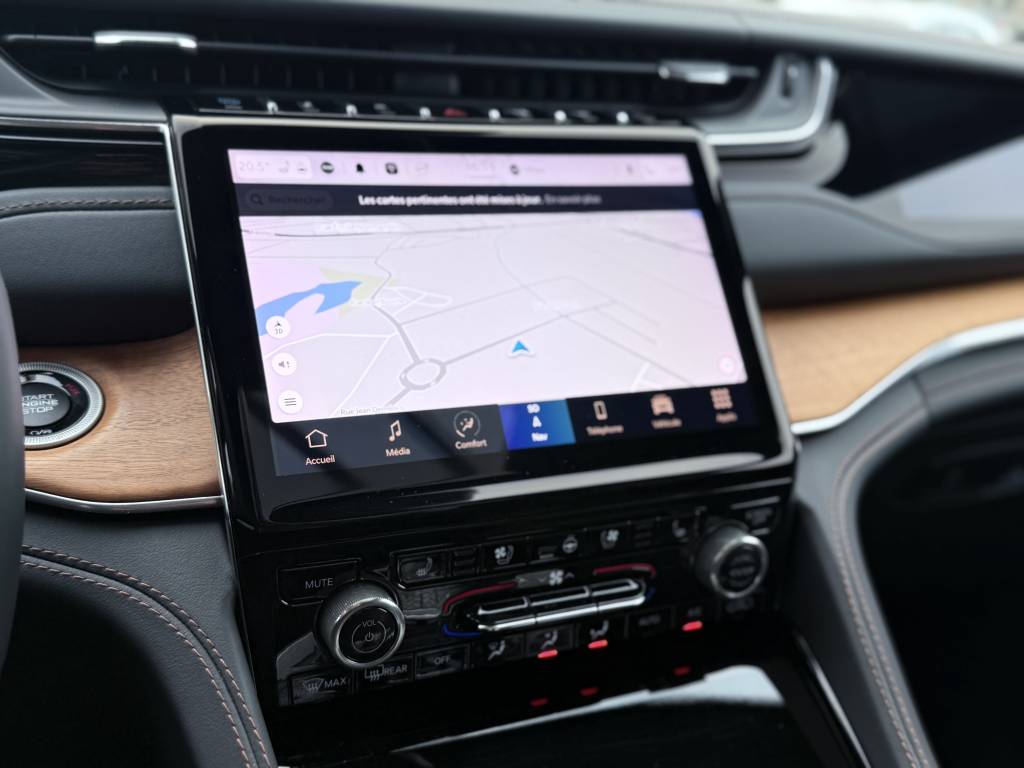 JEEP GRAND CHEROKEE 4XE 2.0 L T 380 CH PHEV 4X4 BVA8 SUMMIT RESERVE EXCLUSIVE LA 272