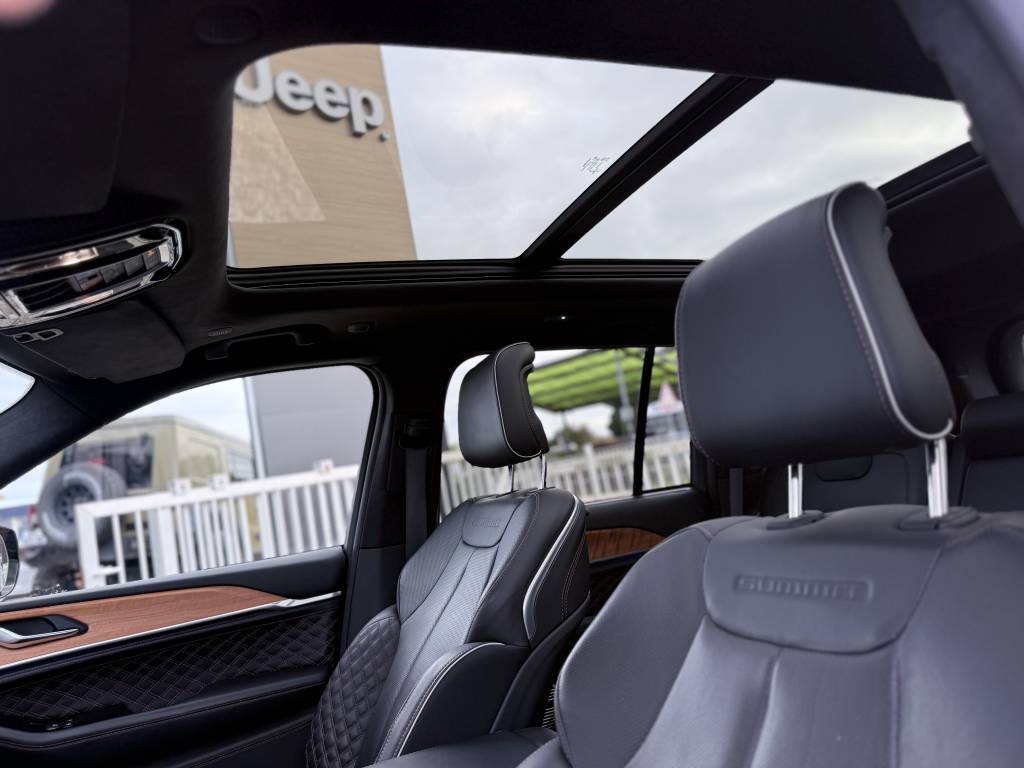 JEEP GRAND CHEROKEE 4XE 2.0 L T 380 CH PHEV 4X4 BVA8 SUMMIT RESERVE EXCLUSIVE LA 272