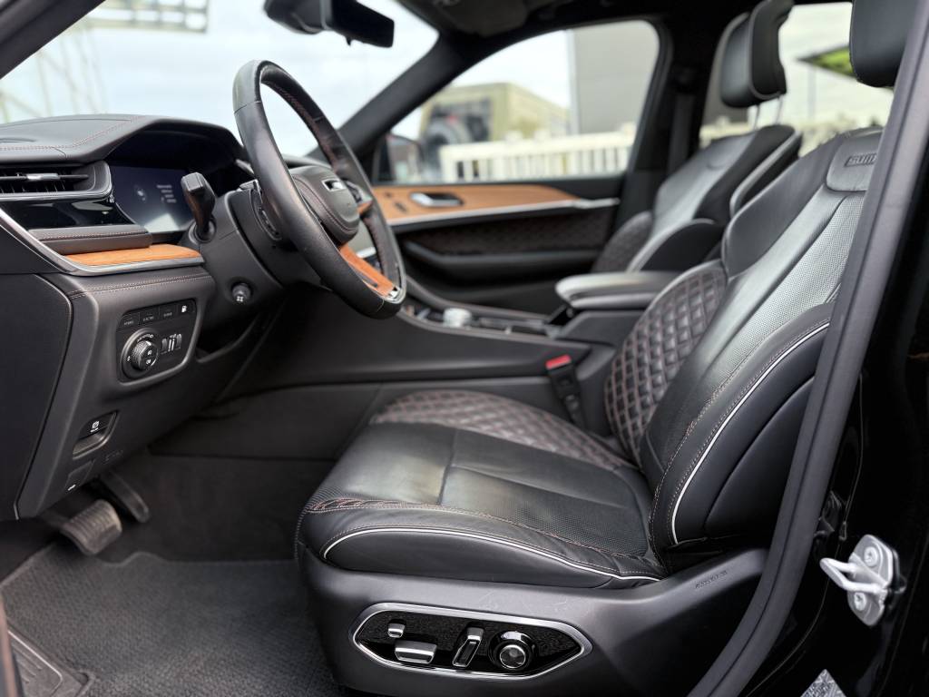 JEEP GRAND CHEROKEE 4XE 2.0 L T 380 CH PHEV 4X4 BVA8 SUMMIT RESERVE EXCLUSIVE LA 272