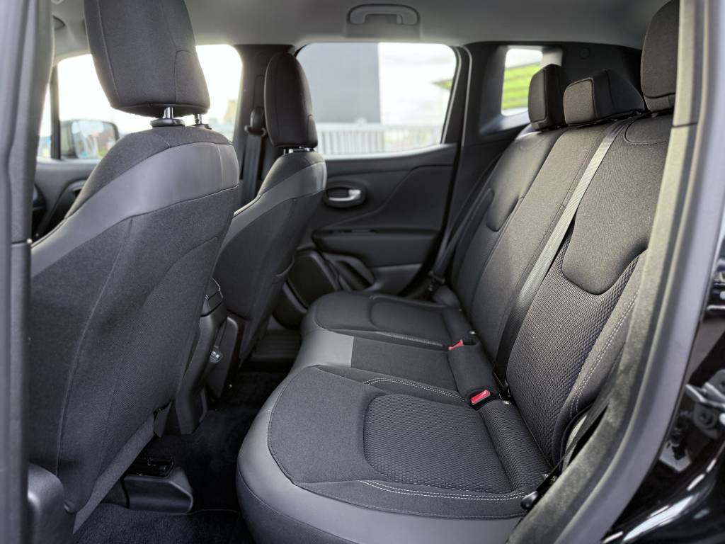 JEEP RENEGADE 1.5 T T4 130 CH BVR7 E-HYBRID ALTITUDE