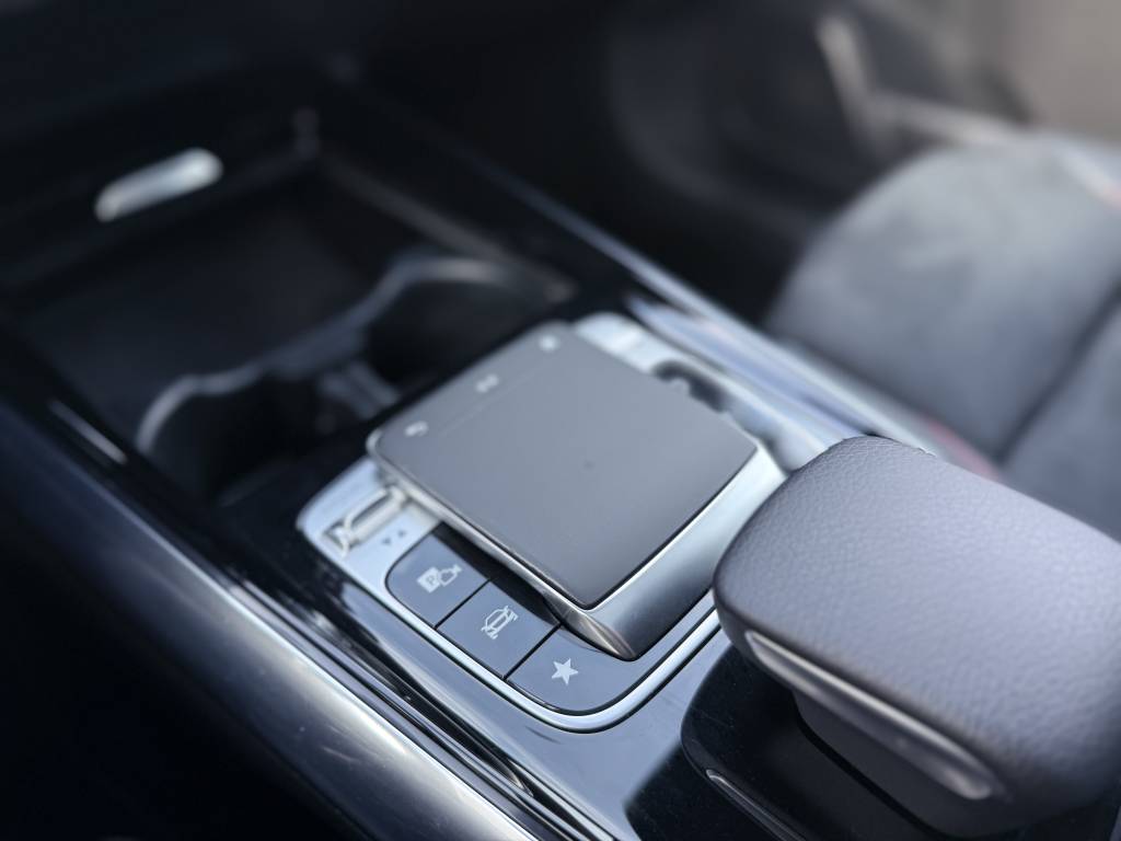 MERCEDES CLASSE B 200 D 8G-DCT AMG LINE EDITION 150