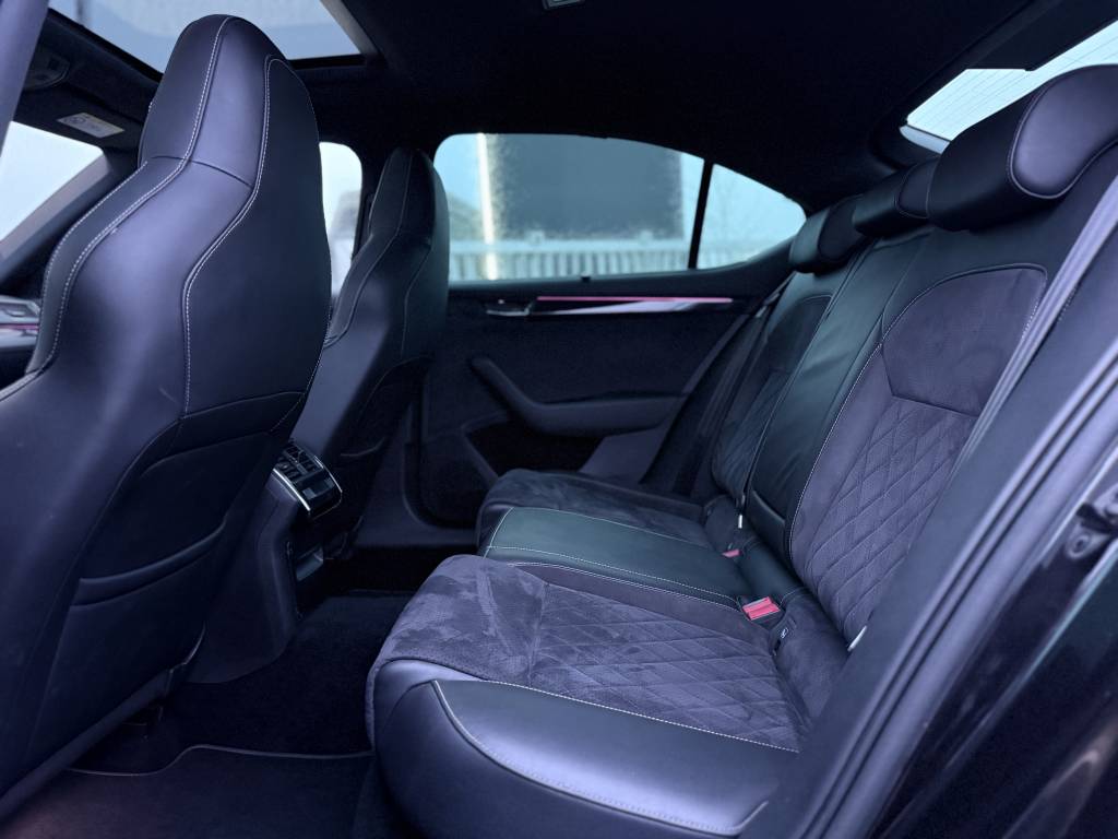 SKODA SUPERB 2.0 TDI 190 SCR DSG7 SPORTLINE