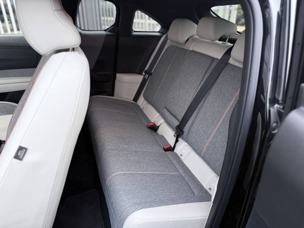 MAZDA MX-30 ELECTRIQUE 145 CH FIRST EDITION MODERN CONFIDENCE