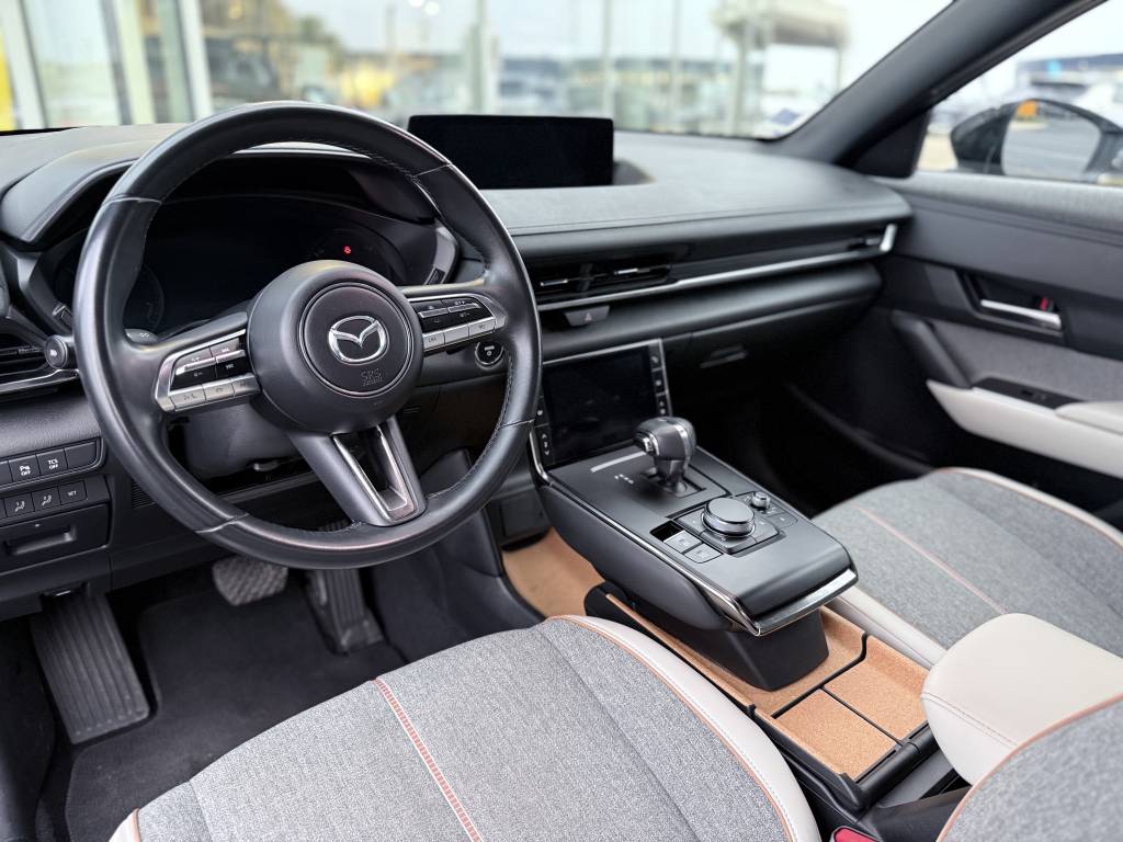 MAZDA MX-30 ELECTRIQUE 145 CH FIRST EDITION MODERN CONFIDENCE