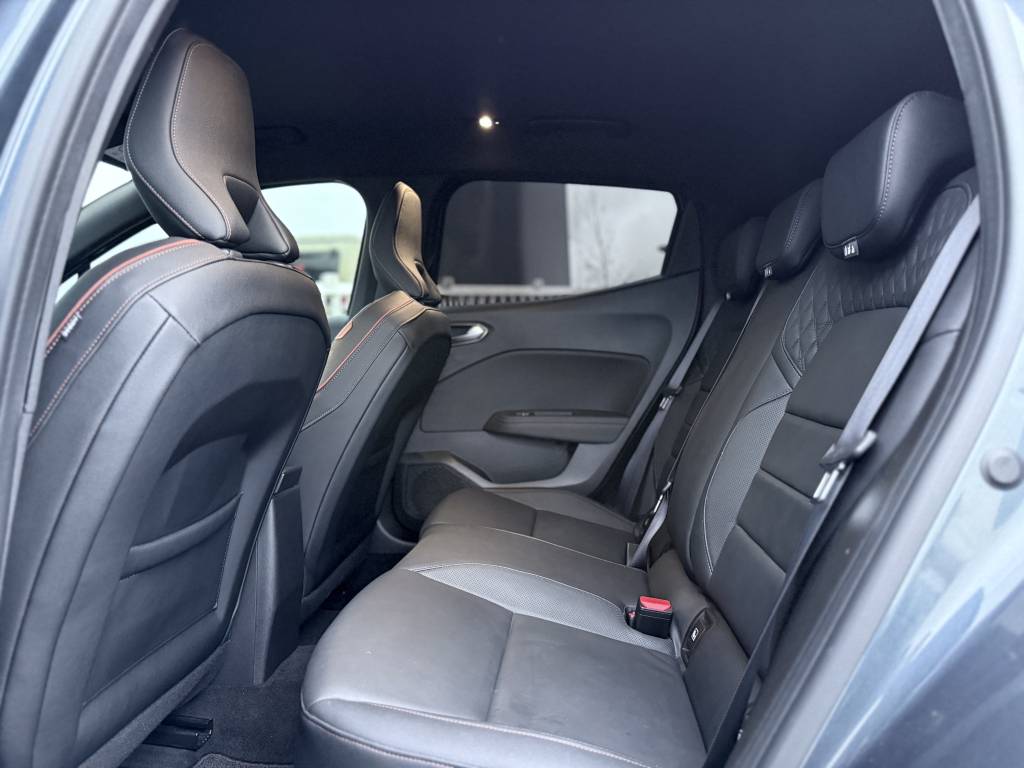 RENAULT CLIO V TCE 130 EDC FAP INITIALE PARIS