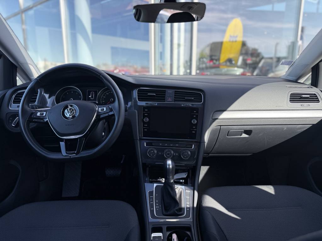 VOLKSWAGEN GOLF 1.4 TSI 125 BLUEMOTION TECHNOLOGY DSG7 FIRST EDITION