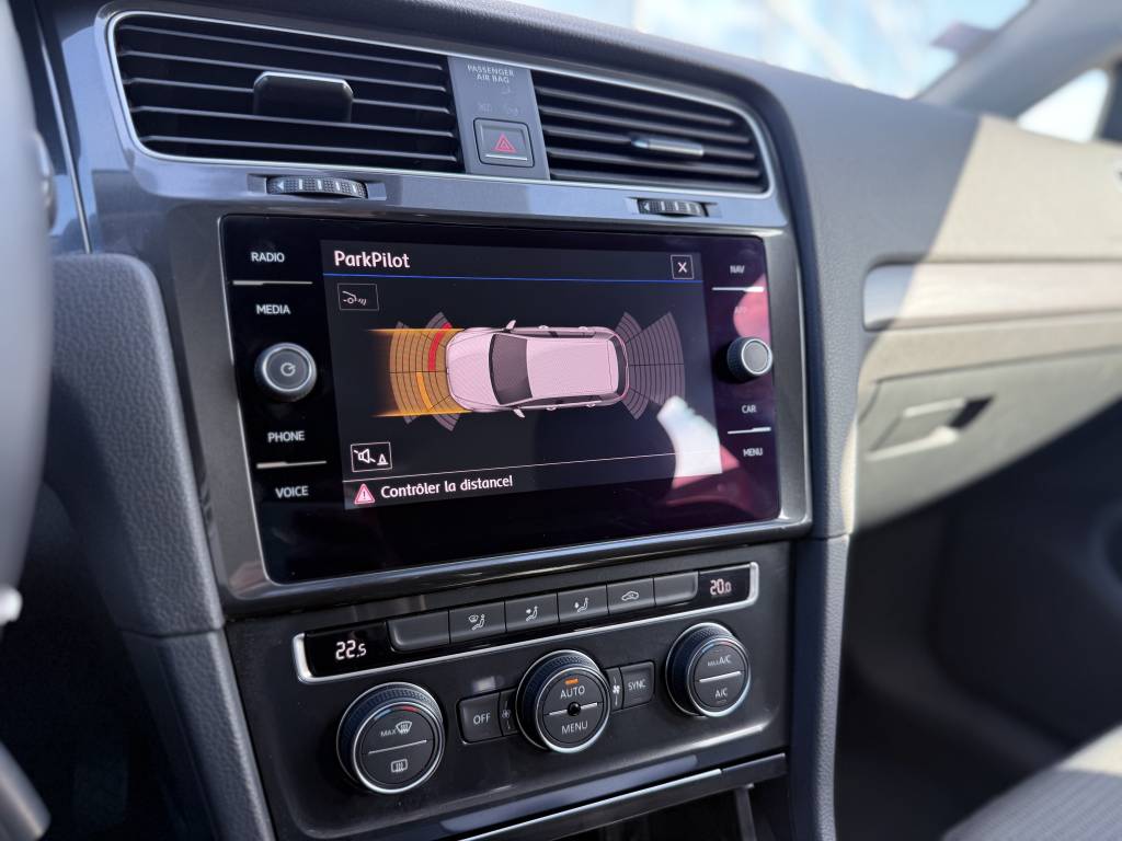 VOLKSWAGEN GOLF 1.4 TSI 125 BLUEMOTION TECHNOLOGY DSG7 FIRST EDITION