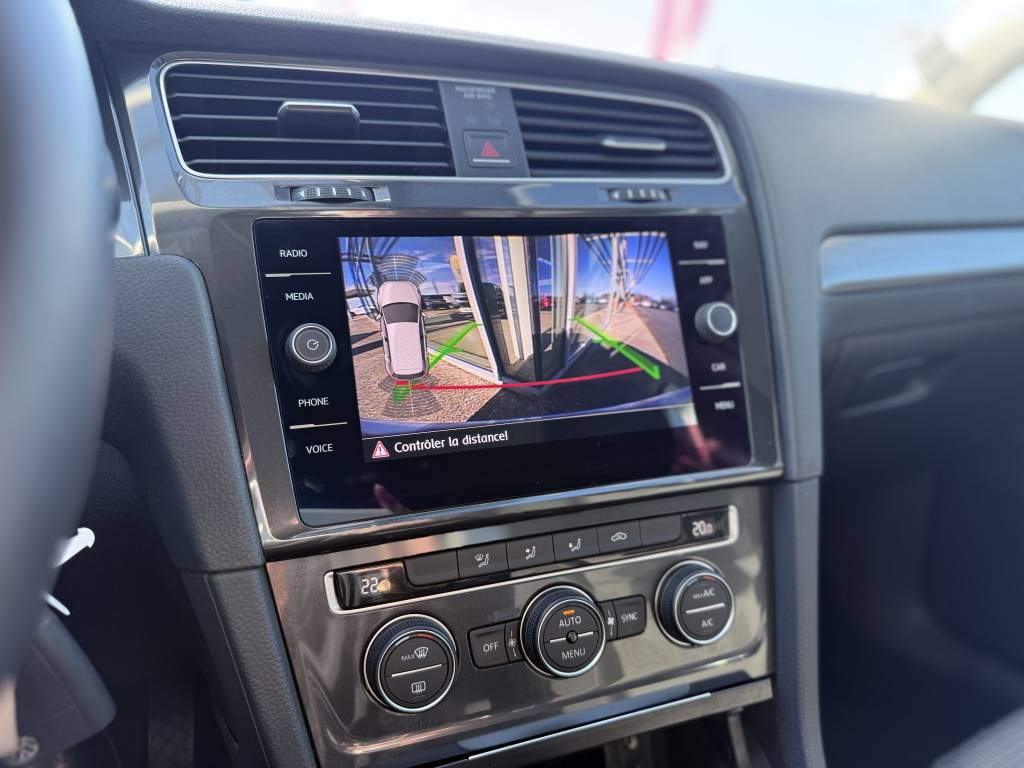 VOLKSWAGEN GOLF 1.4 TSI 125 BLUEMOTION TECHNOLOGY DSG7 FIRST EDITION