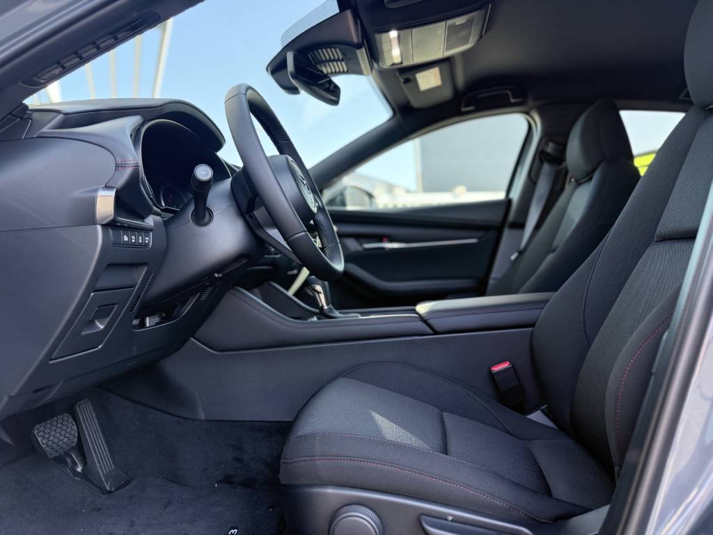 MAZDA MAZDA3 5 PORTES 2025 2.0L E-SA-X M HYBRID 186 CH BVA6 HOMURA