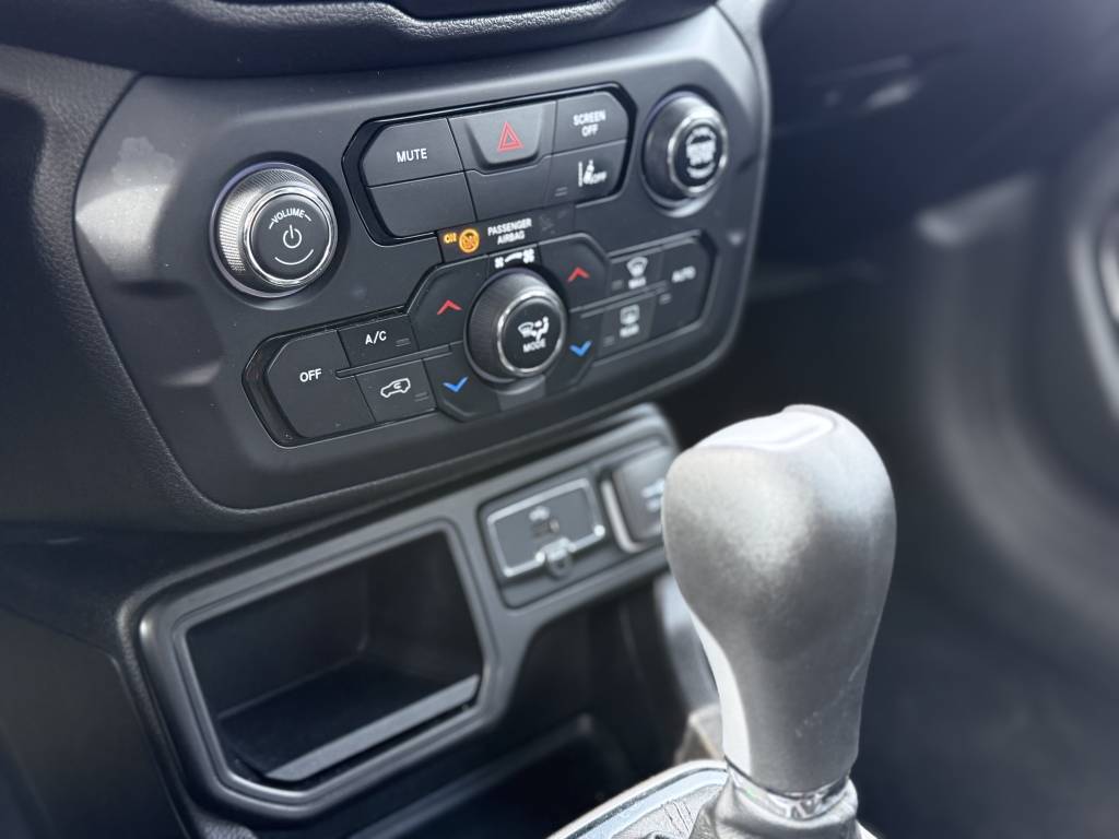 JEEP RENEGADE 1.5 T T4 130 CH BVR7 E-HYBRID LONGITUDE BUSINESS