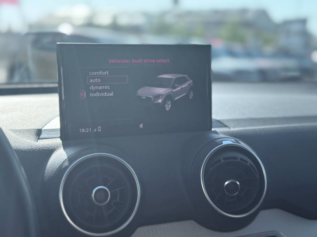 AUDI Q2 30 TFSI 116 S TRONIC 7 S LINE
