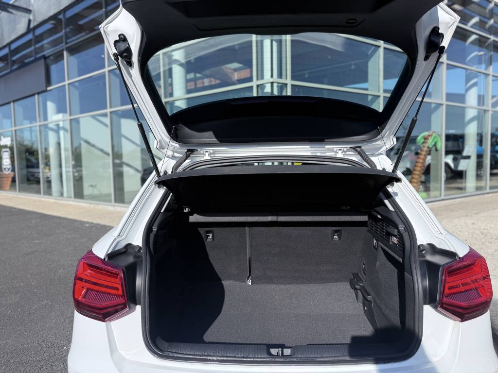 AUDI Q2 30 TFSI 116 S TRONIC 7 S LINE