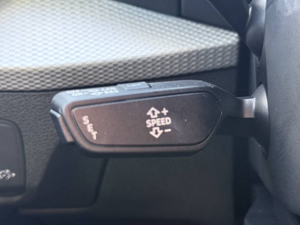 AUDI Q2 30 TFSI 116 S TRONIC 7 S LINE