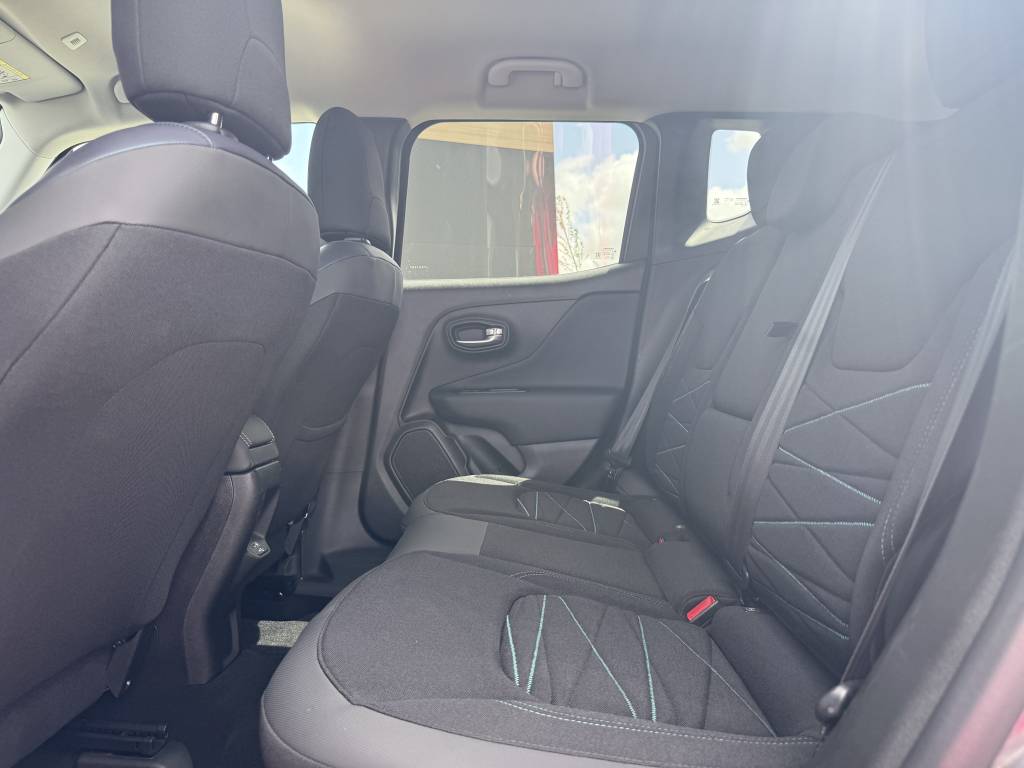 JEEP RENEGADE 1.3 T T4 190 CH PHEV 4XE UPLAND