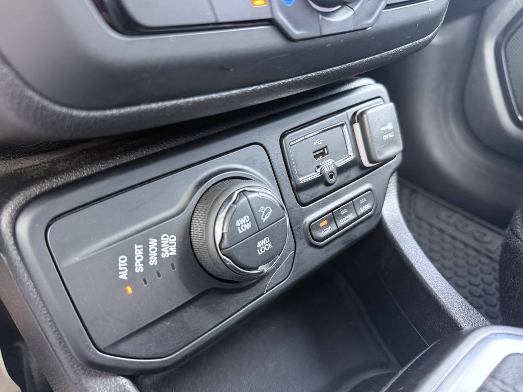 JEEP RENEGADE 1.3 T T4 240 CH PHEV 4XE S