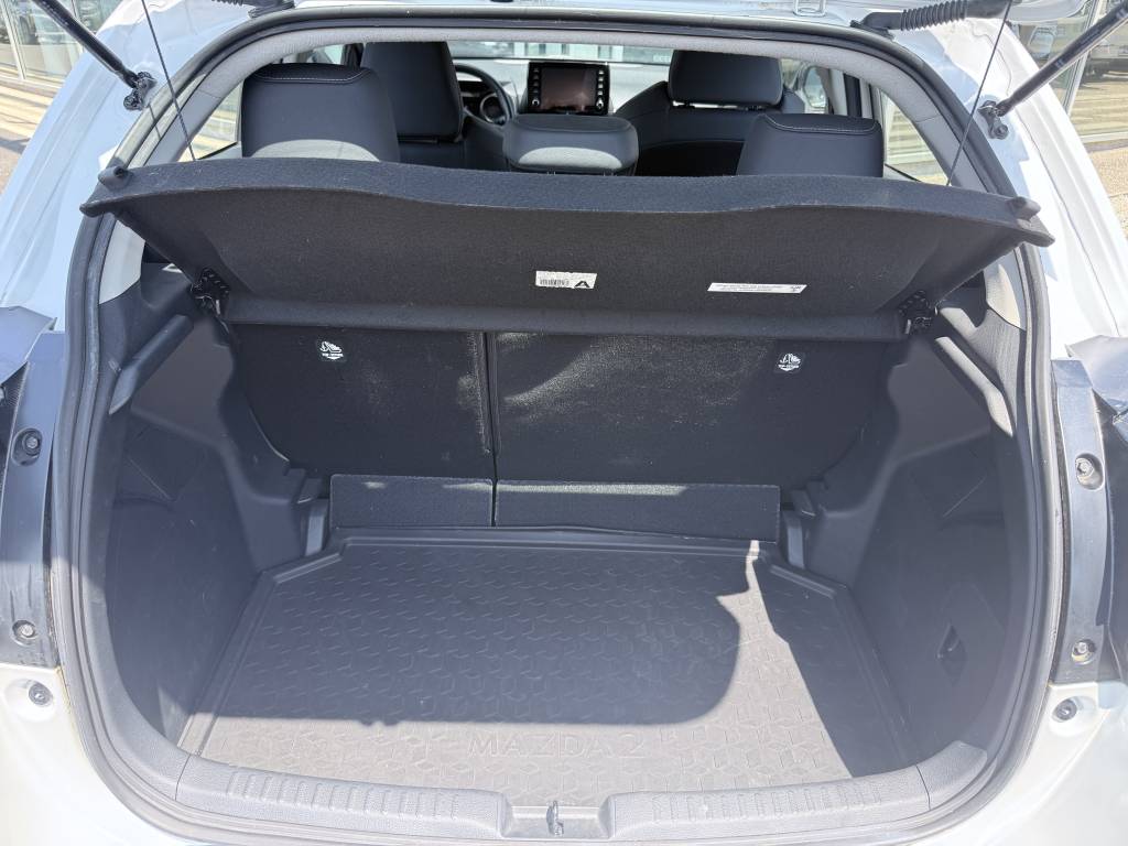MAZDA MAZDA2 HYBRID 1.5L CVT 116 CH AGILE PACK CONFORT & SAFETY 92