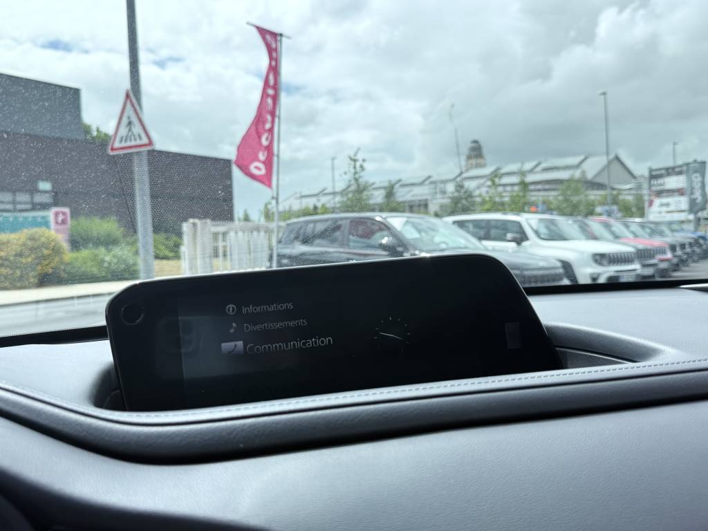 MAZDA CX-30 2.0L E-SA X M HYBRID 186 CH BVM6 SPORTLINE