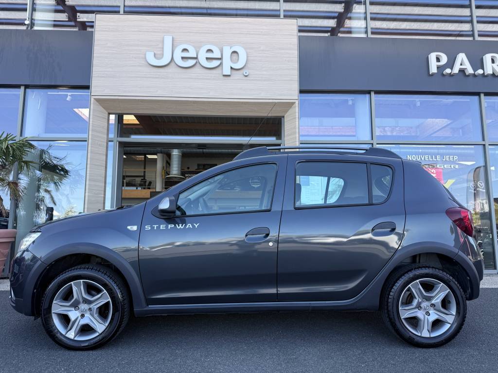 DACIA SANDERO TCE 90 GPL STEPWAY