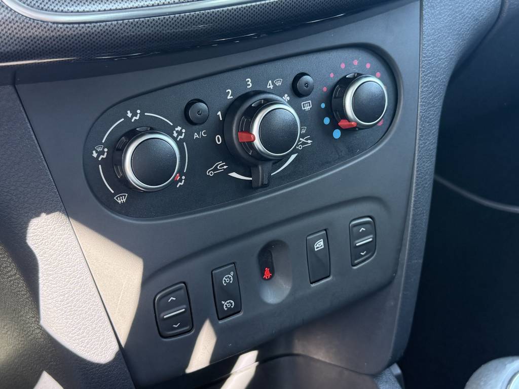 DACIA SANDERO TCE 90 GPL STEPWAY