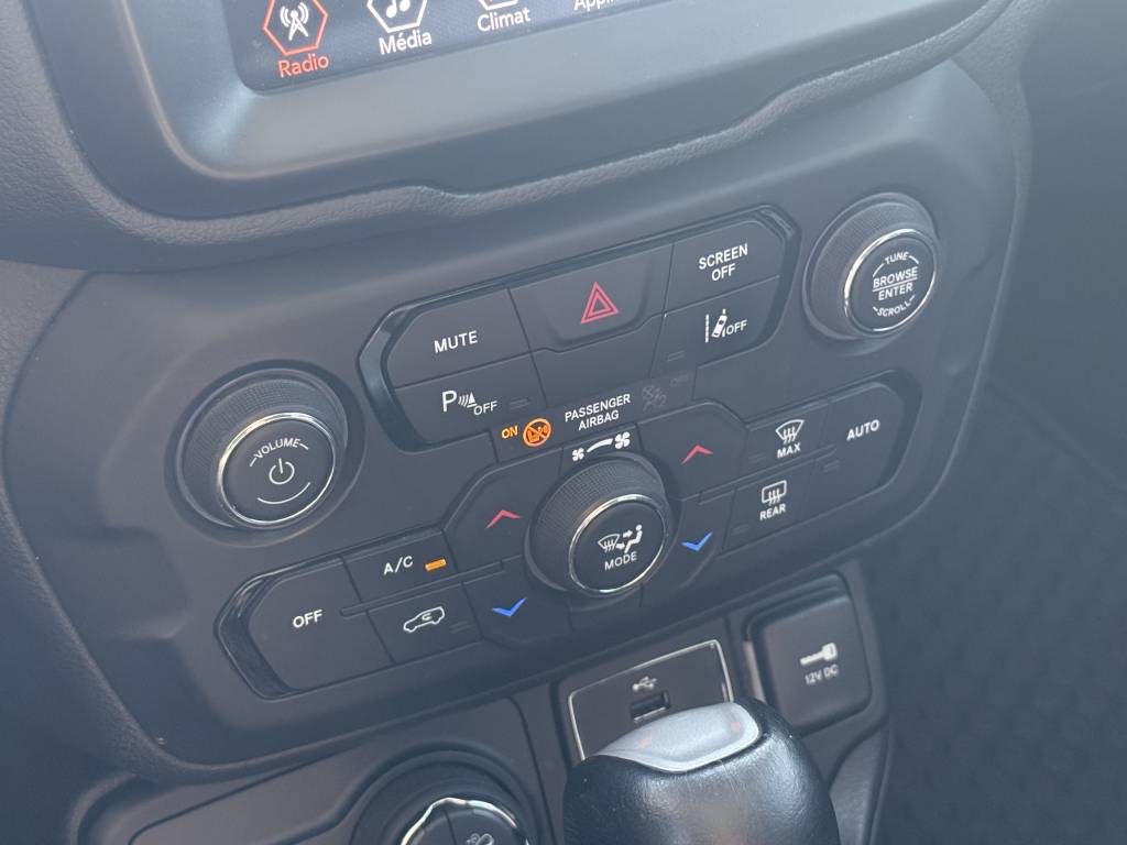 JEEP RENEGADE 1.3 T T4 190 CH PHEV 4XE EDITION LIMITEE CENTRA