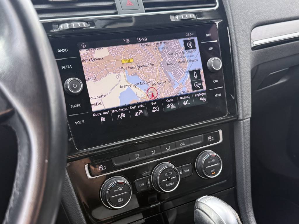 VOLKSWAGEN GOLF 1.5 TSI 150 EVO DSG7 CARAT