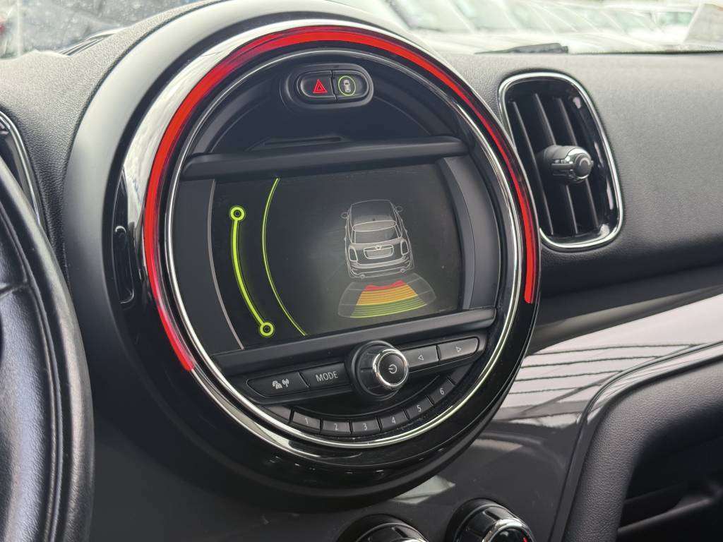 MINI COUNTRYMAN F60 136 CH COOPER