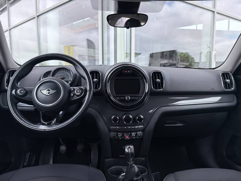 MINI COUNTRYMAN F60 136 CH COOPER
