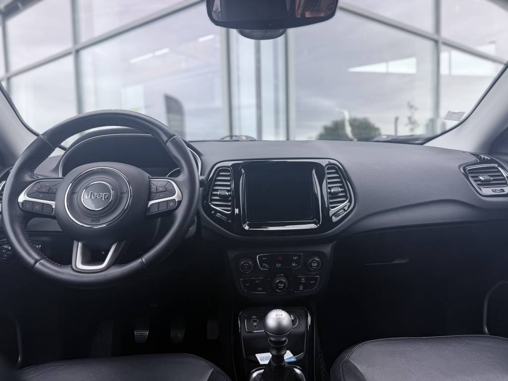 JEEP COMPASS 1.6 LIMITED 120
