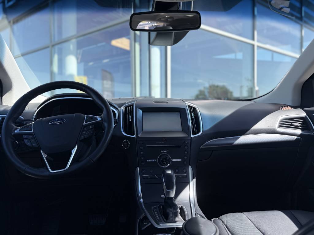 FORD EDGE 2.0 TDCI 210 POWERSHIFT INTELLIGENT AWD TITANIUM