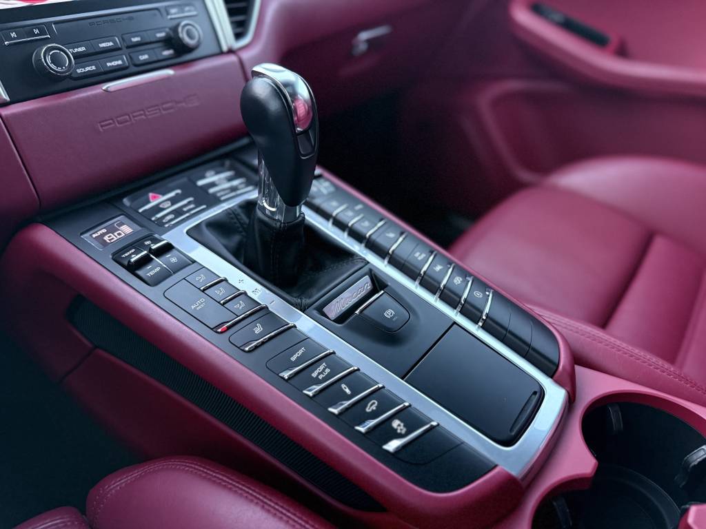 PORSCHE MACAN 3.0 V6 360 CH GTS PDK